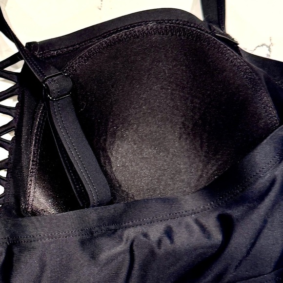 Torrid Black Lattice Wireless One- Piece Swim Dress NWOT - Picture 13 of 16